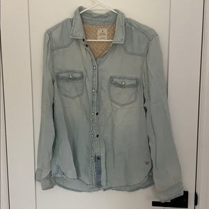 American Eagle denim shirt